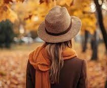در فصل پاییز از چه ترکیب رنگی برای لباس‌هایمان استفاده کنیم؟